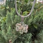 chain_grace_flower_ibis_raquel